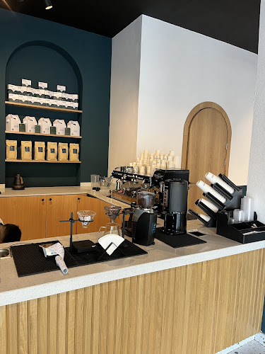 Opinii despre محمصة 89° للقهوة المختصة în الرياض - الضيافة