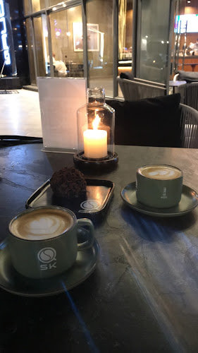 6455 طريق الملك عبدالعزيز، الشرفية، أبها 62542 2973،