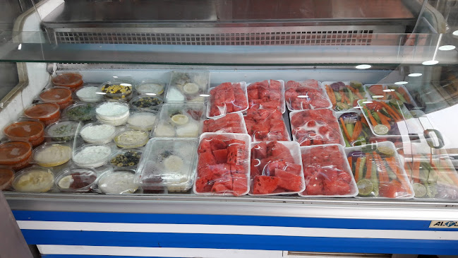 ‏مطعم رذاذ المطر البخاري