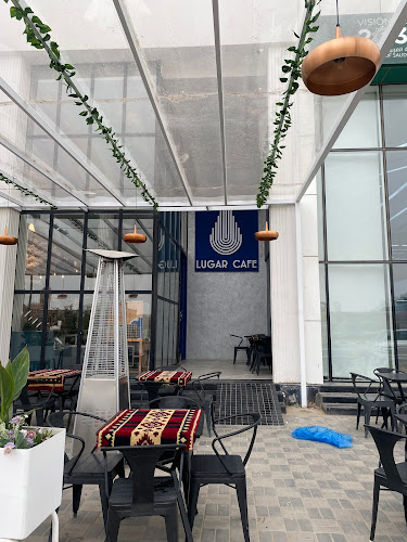 LUGAR CAFE لوقار كوفي - الضيافة