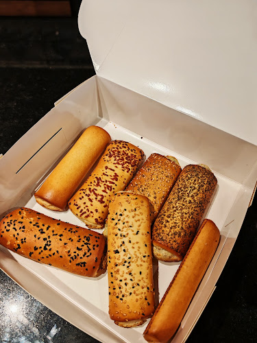 AlHatab Bakery | أفران الحطب