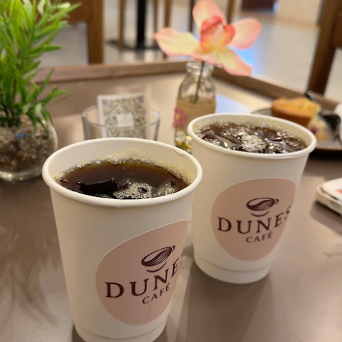 Opinii despre DUNES CAFÉ în جدة - الضيافة