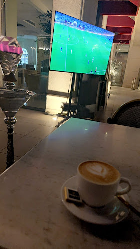 Comentarii opinii despre لي لي لاونج