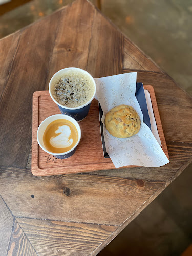 محمصة ومقهى الجانب الشرقي - الضيافة