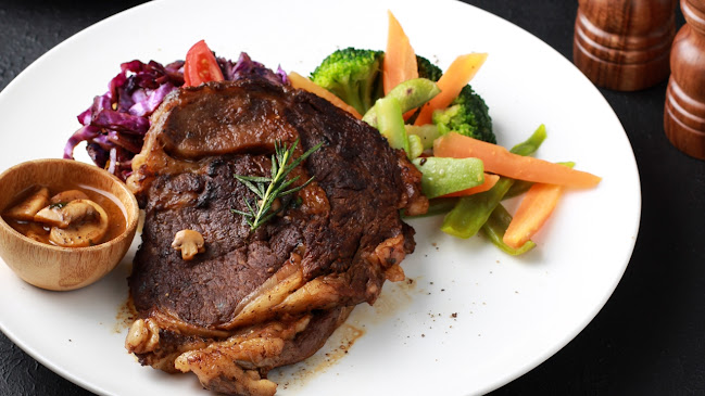 مطعم ثقافات بيسترو