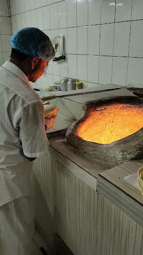 Opinii despre مخبز الشيوخ للخبز العربي în القطيف‎ - الضيافة