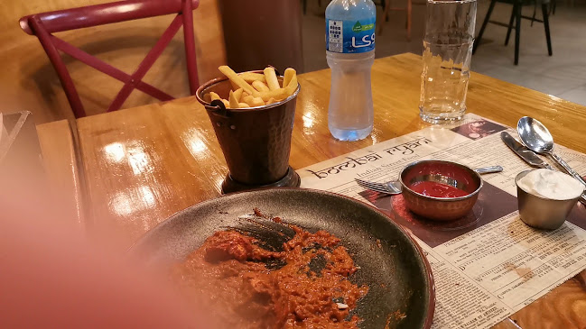 Comentarii opinii despre بومباي رياني