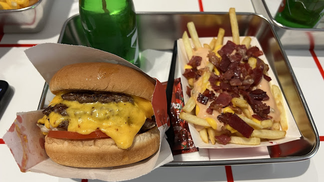 Opinii despre OUTTA | أوتا în الرياض - الضيافة