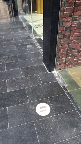 شارع عبدالله سليمان، الفيحاء، جدة 22246