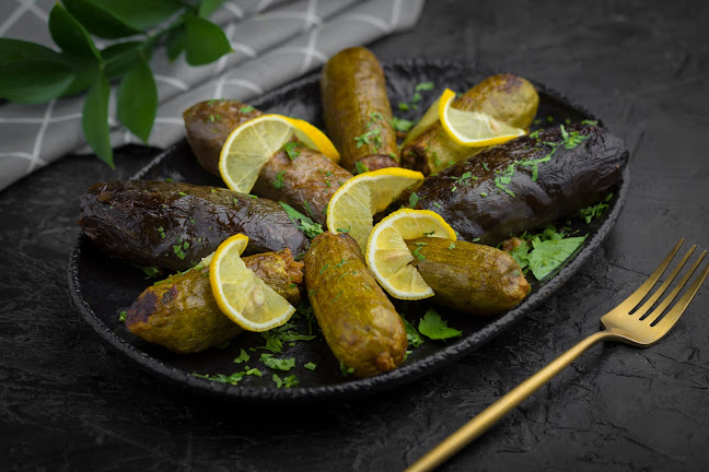 THE ROOF - الضيافة