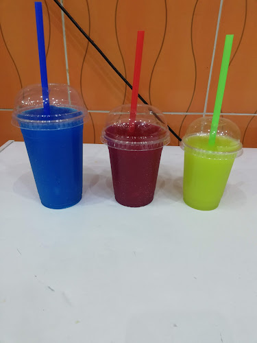 ايس كريم وعصيرات السندباد - الضيافة