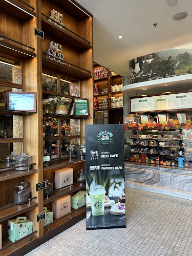 Opinii despre إيرث كافيه în جدة - الضيافة