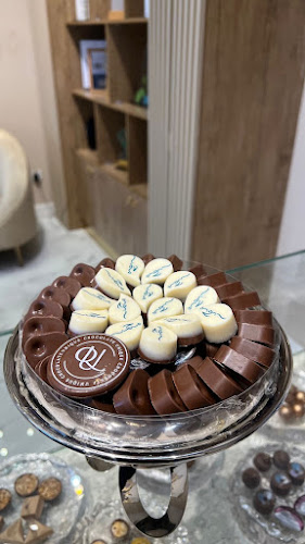 Opinii despre يونيك شوكلت | Unique Chocolate în حفر الباطن - الضيافة