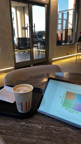 الشارع الثامن عشر، الريان، الدمام 32256