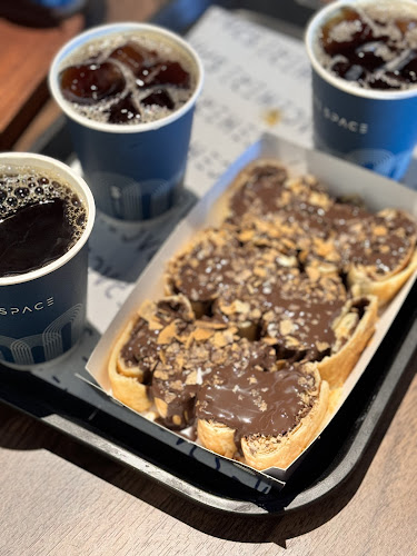 Opinii despre هير سبيس | Here space în الدلم - الضيافة