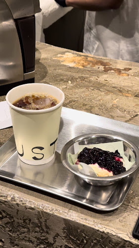 Opinii despre 15august în بيشة - الضيافة