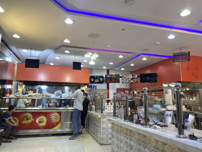 مطعم المذاق