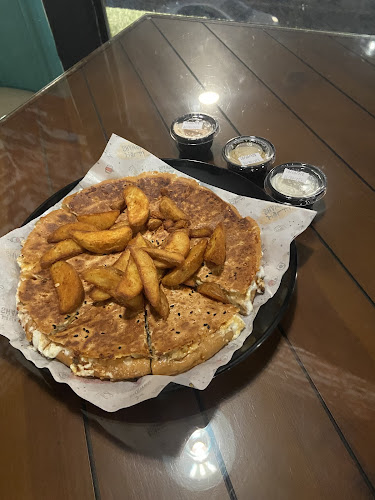 Comentarii opinii despre مطعم شاوبر