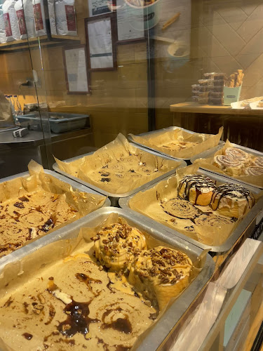 سينابون الكورنيش