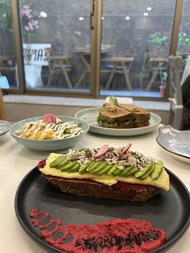 موماز - الضيافة