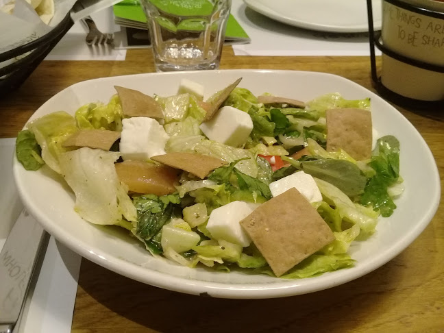 زعتر وزيت - الضيافة