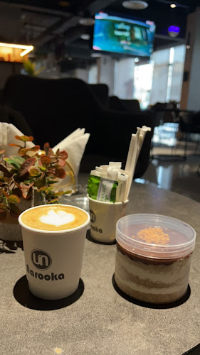 ناروكا كافيه - الضيافة