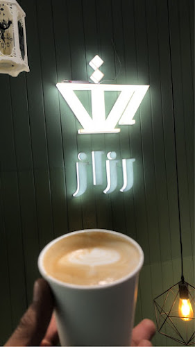 H595+MHJ، حمد الجاسر، الروضة، جدة 23435