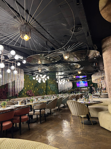 Opinii despre القبة لاونج التحلية în جدة - الضيافة