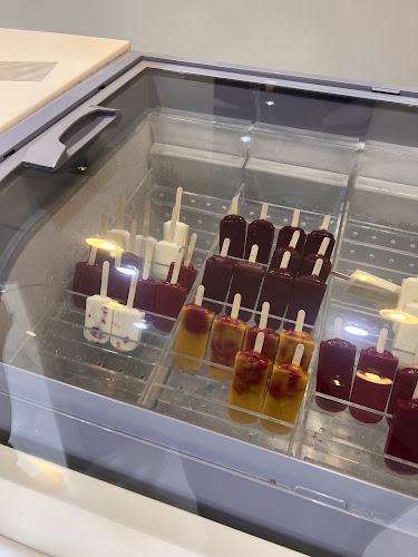 توت ليلي - الضيافة