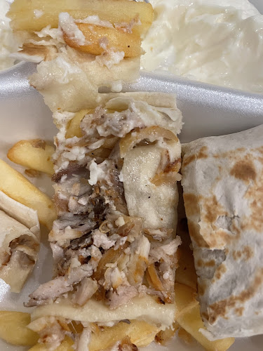 Opinii despre شاورما السراية التركي în تبوك - الضيافة