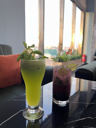 Comentarii opinii despre The Station Restaurant & Lounge | مطعم ولاونج ذا ستيشن