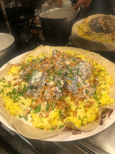 Opinii despre منسف اكسبريس în جدة - الضيافة