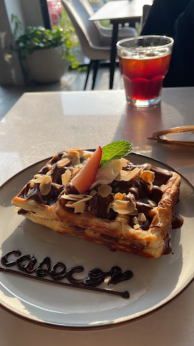 Opinii despre Caseco Cafe | كاسيكو كافيه în القطيف‎ - الضيافة