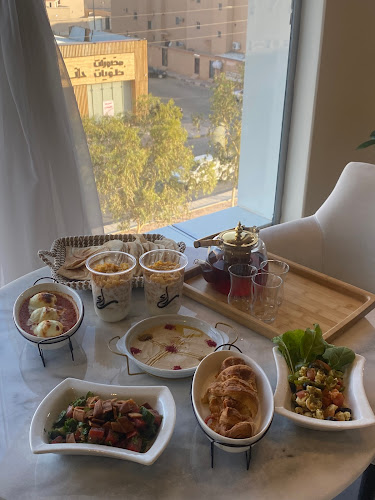 راء كافيه - الضيافة