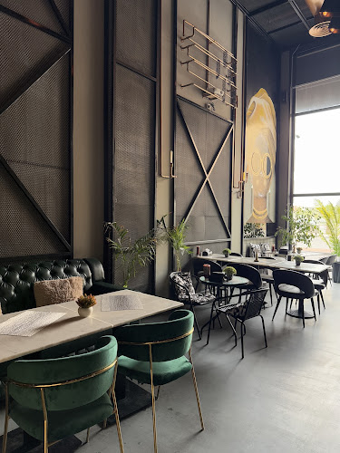 Opinii despre هاف باوند în الدمام - الضيافة