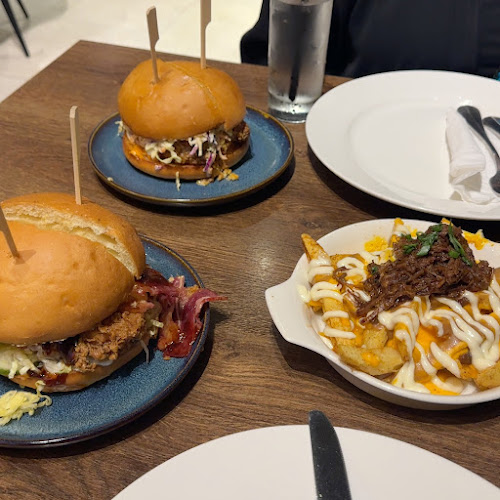 لوديد سموك هاوس - الضيافة