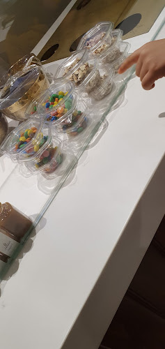 سيميللو ( سيمبل سابقاً ) - الضيافة