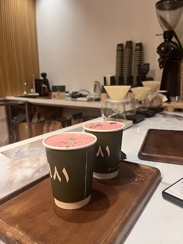 Opinii despre محمصة و مقهى ١٩٨١ în القطيف‎ - الضيافة