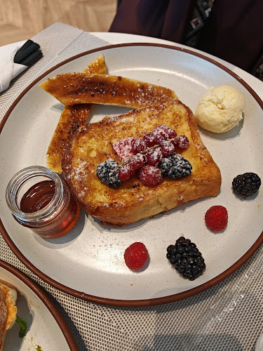 PANSIS بانسيس - الضيافة