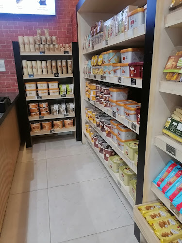 Comentarii opinii despre مخابز جونا، حي النسيم، بريدة