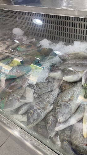 مطعم منطقة السمك للمأكولات البحرية