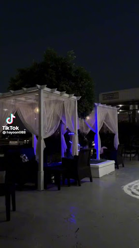 دي تي كافيه - الضيافة