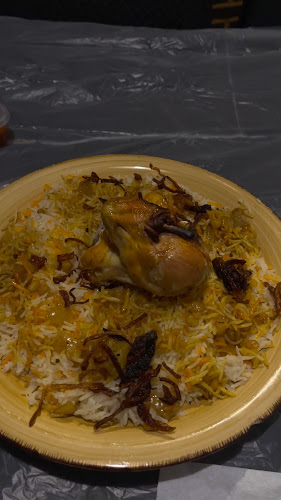 Opinii despre مطعم دروازة البيت للأكلات الشعبية în الدمام - الضيافة