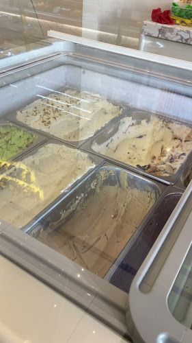 Comentarii opinii despre حلويات بقداش بوظة بقداش شارع القدس