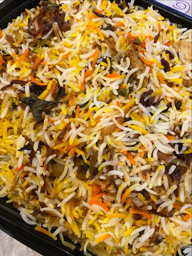 نص محمر - الضيافة