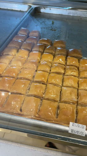 كانزان البلح المشوي الإسكان