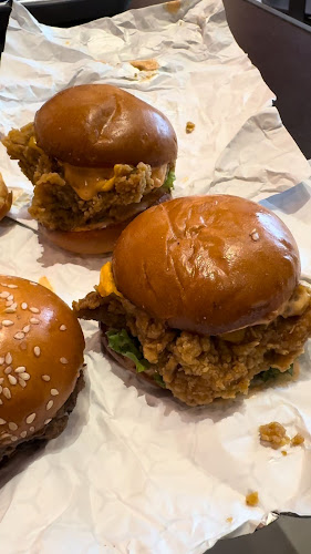 برجر سيم - الضيافة