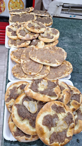 شارع عبد الرحمن السديري بجوار بيتزا هت، مقابل بيت الشوايه، جدة