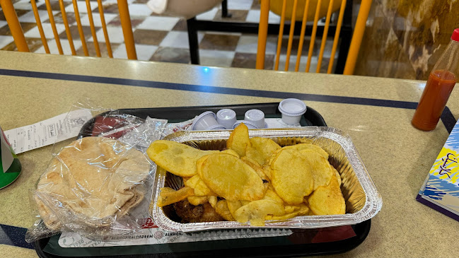 Opinii despre بروستد الكوخ القديم în الرياض - الضيافة