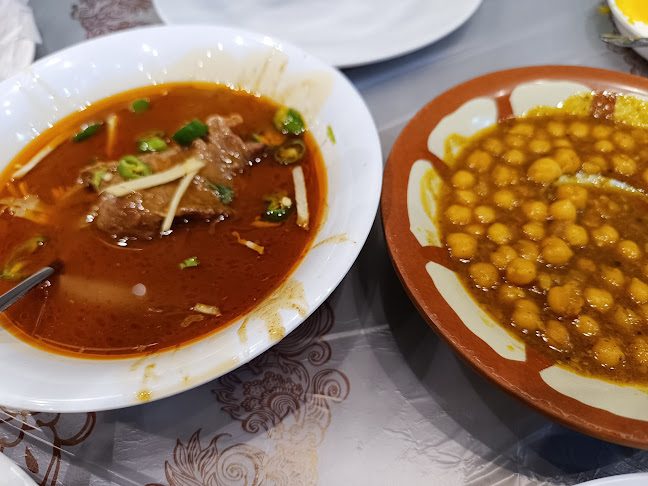 مطعم نرالا الشرفية